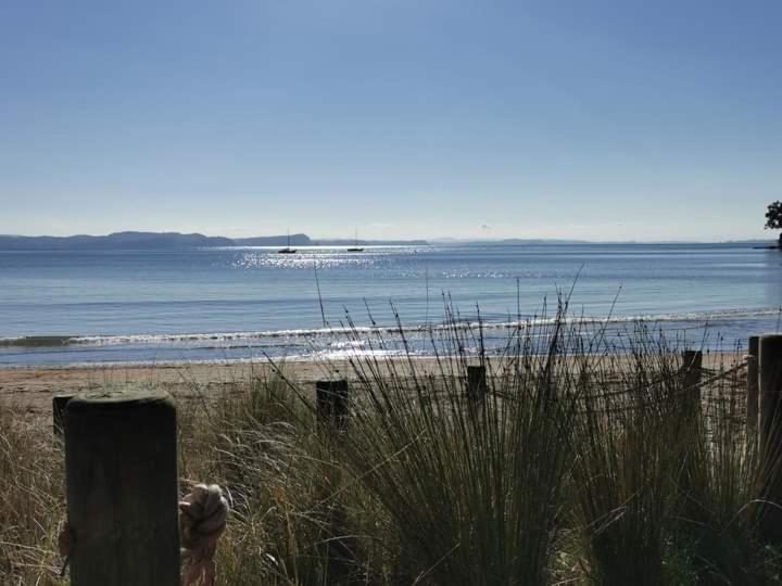 Stanmore Bay Beach House Whangaparaoa Exterior photo